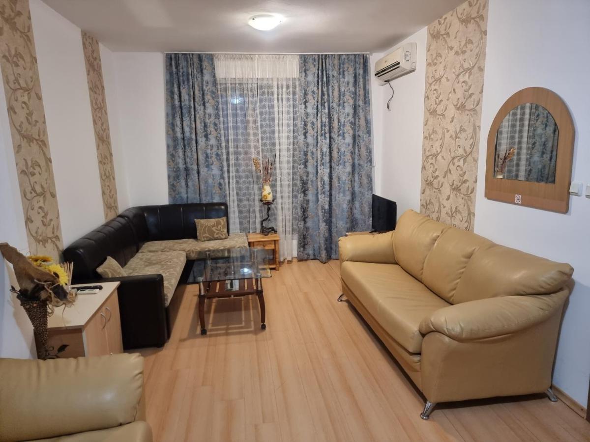 Apartmán Sunny Day 6 Sluneční pobřeží Exteriér fotografie