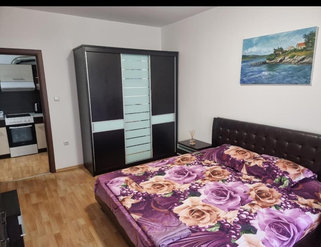 Apartmán Sunny Day 6 Sluneční pobřeží Exteriér fotografie