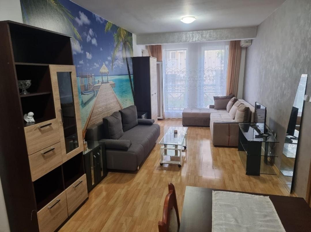 Apartmán Sunny Day 6 Sluneční pobřeží Exteriér fotografie