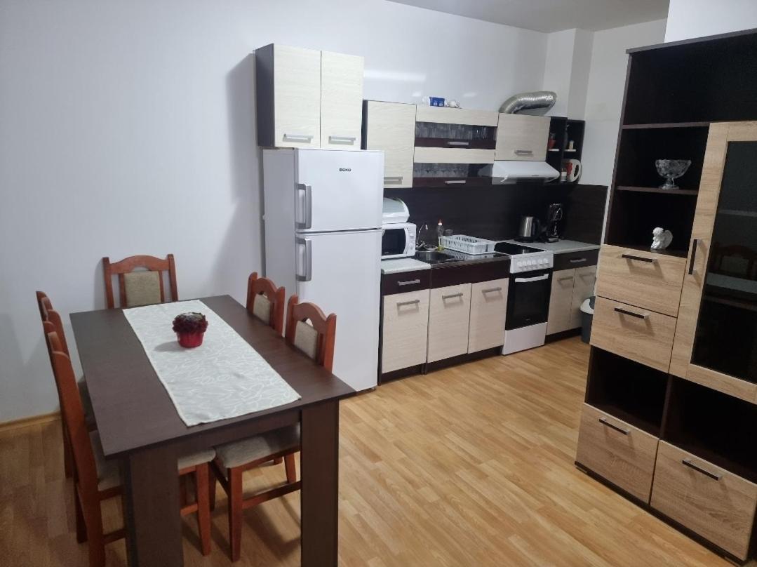 Apartmán Sunny Day 6 Sluneční pobřeží Exteriér fotografie