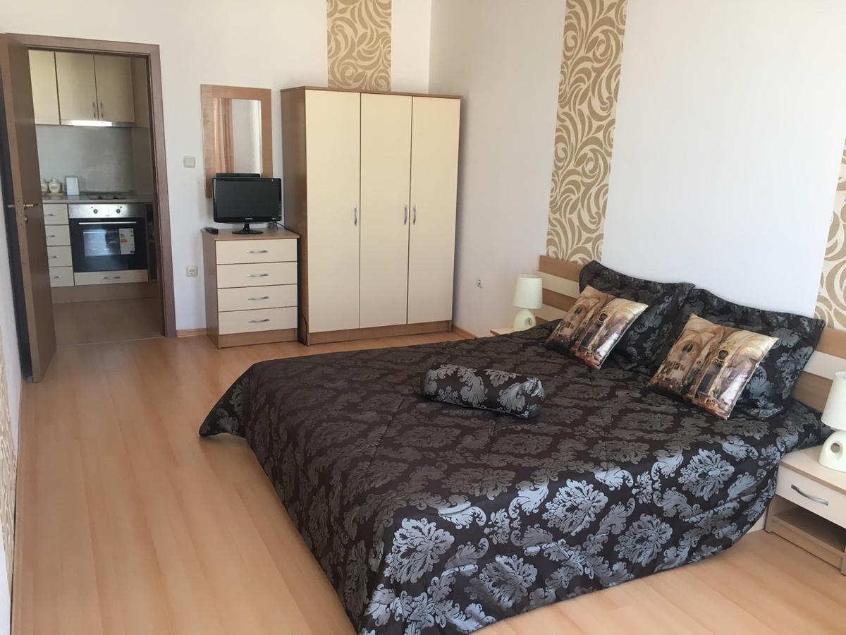 Apartmán Sunny Day 6 Sluneční pobřeží Exteriér fotografie